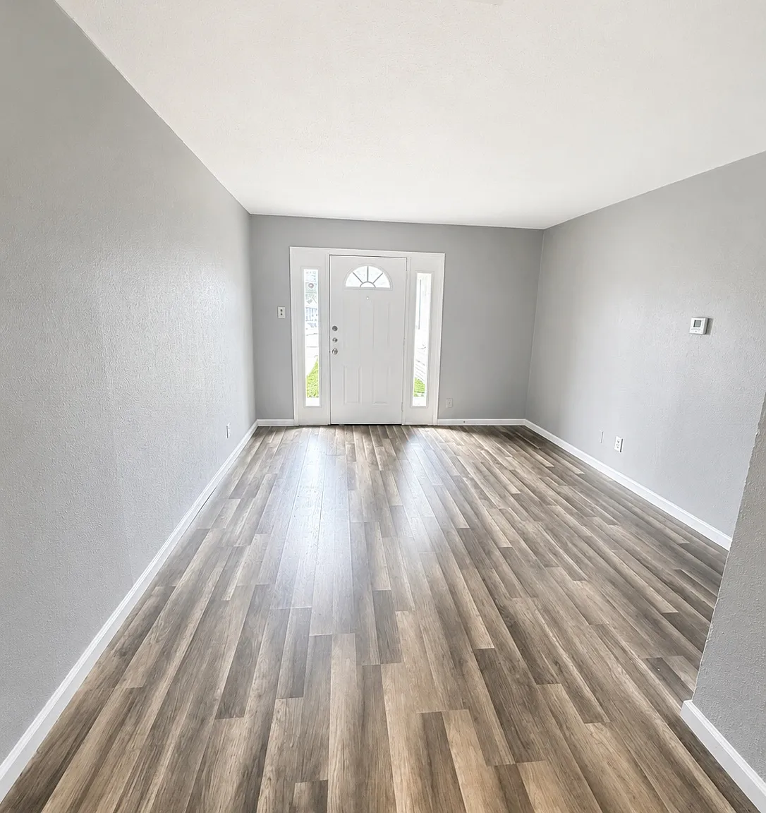 2 bed, 735 sqft, $1,450 — Photo 4