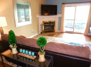 1055 Mariners Way APT 24, Huddleston, VA 24104