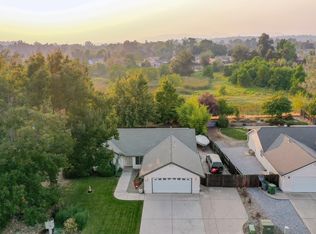 7312 Platinum Way, Redding, CA 96001