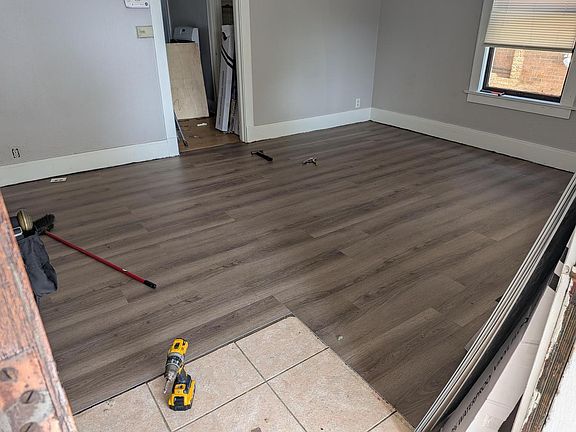 2nd image of 2304 Thor AVENUE