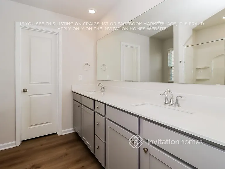 356 Hollingswood Dr — Photo 13