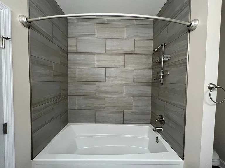 407 Tradewind Trl — Photo 13