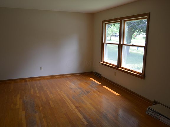 3rd image of 288 Larrimer Ave