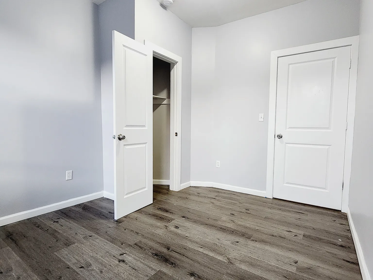2 bed, 800 sqft, $1,800 — Photo 3