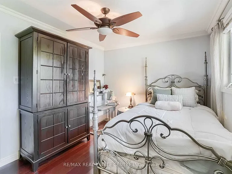 41 Clearside Pl — Photo 27