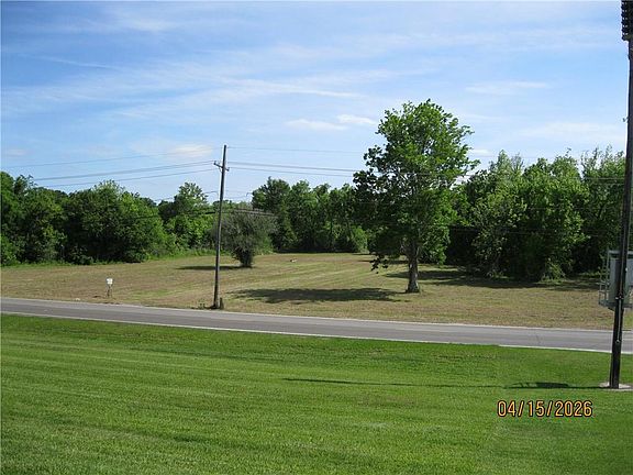 3rd image of 0 River Rd