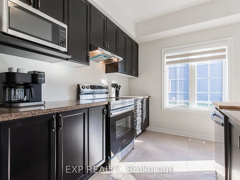 380 Beechwood Forest Ln — Photo 17