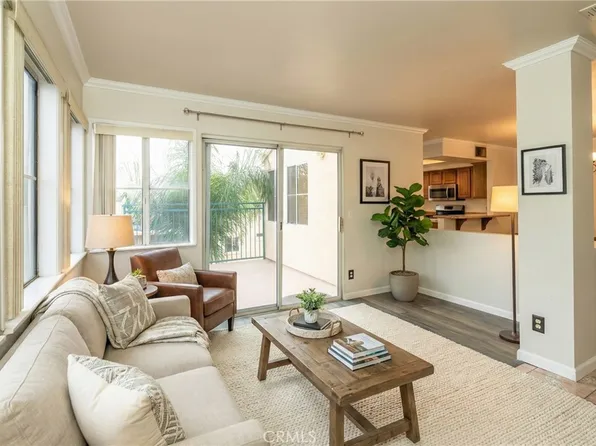 6382 Gage Ave Unit 329, Bell Gardens, CA 90201