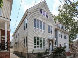 379 Stegman Pkwy, Jersey City, NJ 07305