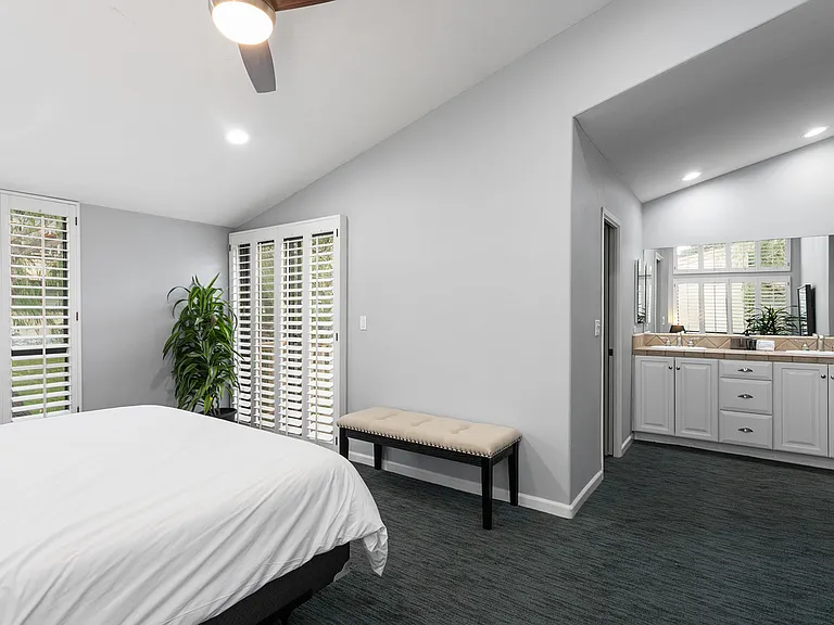 579 S Sierra Ave #18 — Photo 16