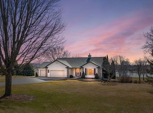 W2035 Taylor Lee Ln, Green Lake, WI 54941