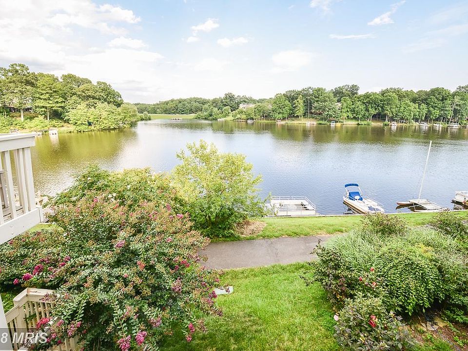 True Lake Views from every level!