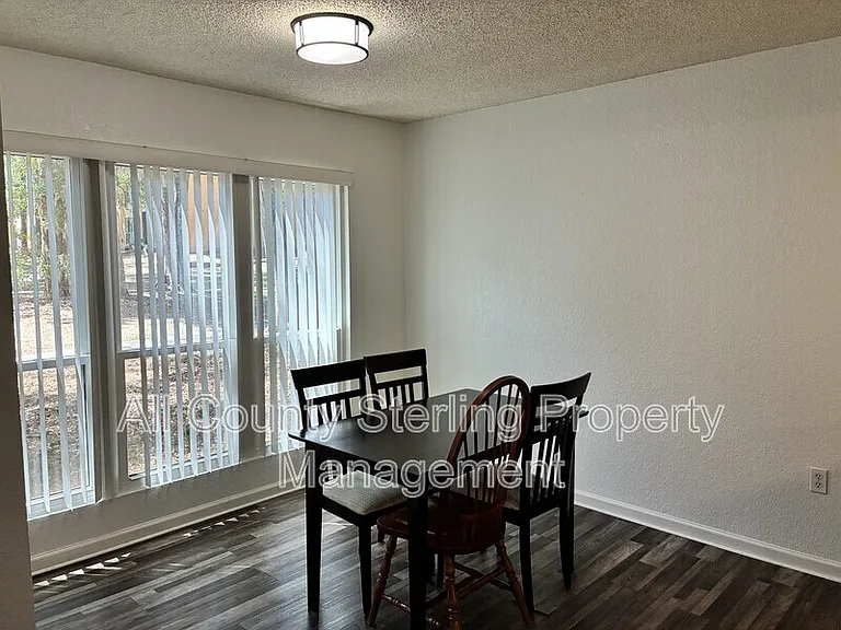 1810 NW 23rd Blvd #180 — Photo 6