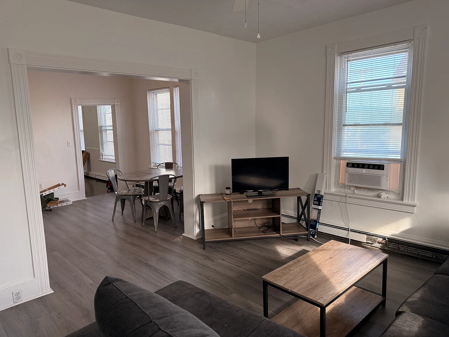 2 bed, 1100 sqft, $1,850 — Photo 3