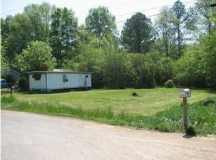 443 Stancil Rd, Rossville, GA 30741