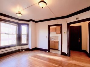 419 Queen Anne Ave N APT 201, Seattle, WA 98109