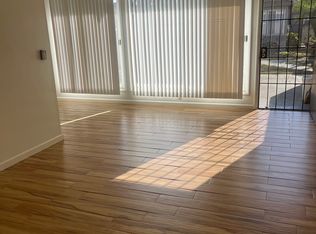 5253 E Carson St, Long Beach, CA 90808