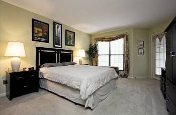 1st image of 259 Glenstone Cir