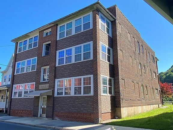 2nd image of 517 Somerset St #519