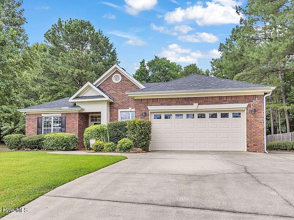 3rd image of 703 Harrison Drive