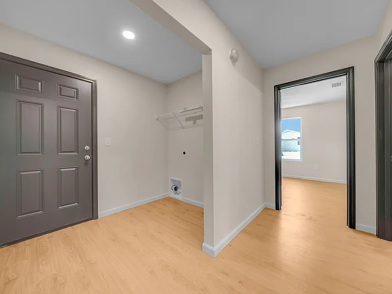 122 N East Ave #A — Photo 17