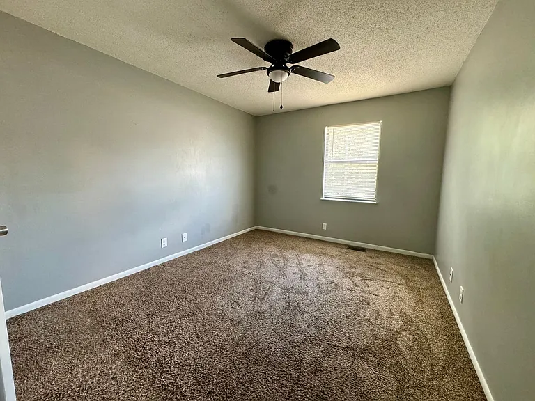 727 S Main St #112 — Photo 9