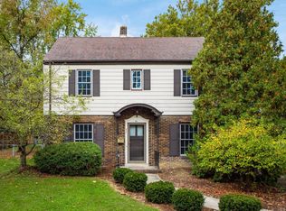 99 N Cassingham Rd, Bexley, OH 43209