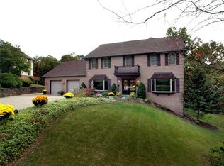 4618 Windbrook Dr, Murrysville, PA 15668