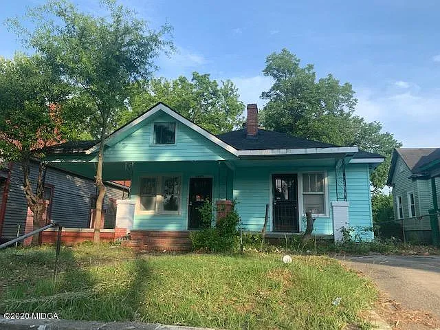 1970 Jeff Davis St photo 1