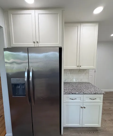 2303 Katherine Ave — Photo 6