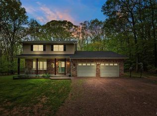 121 Blue Mountain Ct, Kunkletown, PA 18058