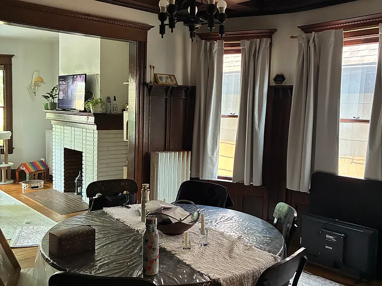 45 Brantford Pl — Photo 6