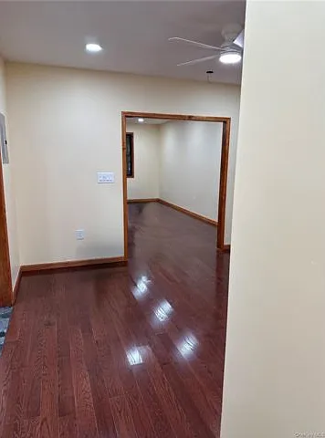 9015 Bayview Pl — Photo 2