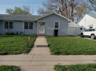 1030 E 12th St, Fremont, NE 68025
