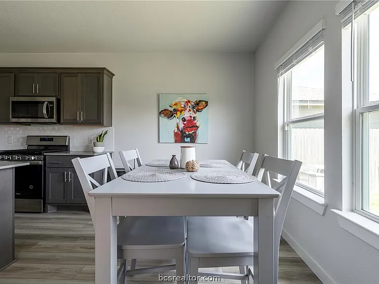 956 Lady Bird Ln — Photo 11
