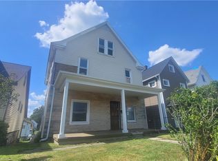 232 W 3rd St, Derry, PA 15627