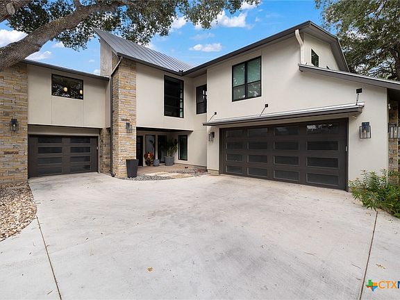 4th image of 180 Lake Ridge Dr