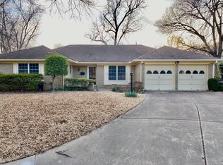 5524 S Yorktown Pl, Tulsa, OK 74105