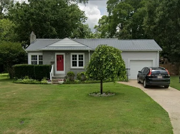 513 E Heights St, Lawrenceburg, TN 38464