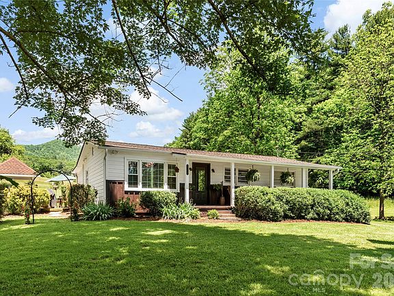 3rd image of 514 Roy Forrester Rd