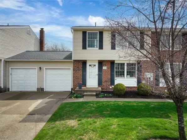 7382 N Chestnut Commons Dr, Mentor, OH 44060