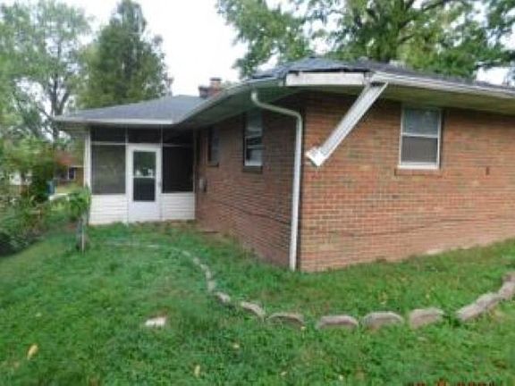 2nd image of 2026 Goodale Ave
