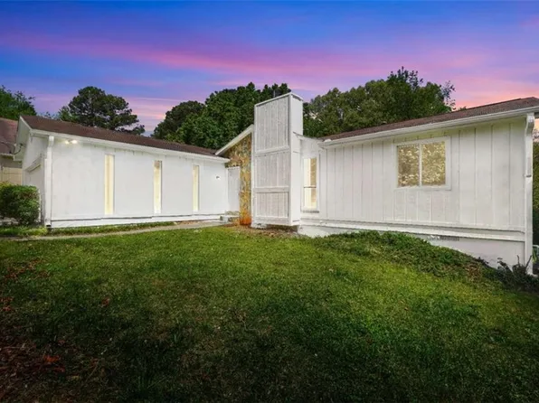 1937 Young Rd, Lithonia, GA 30058