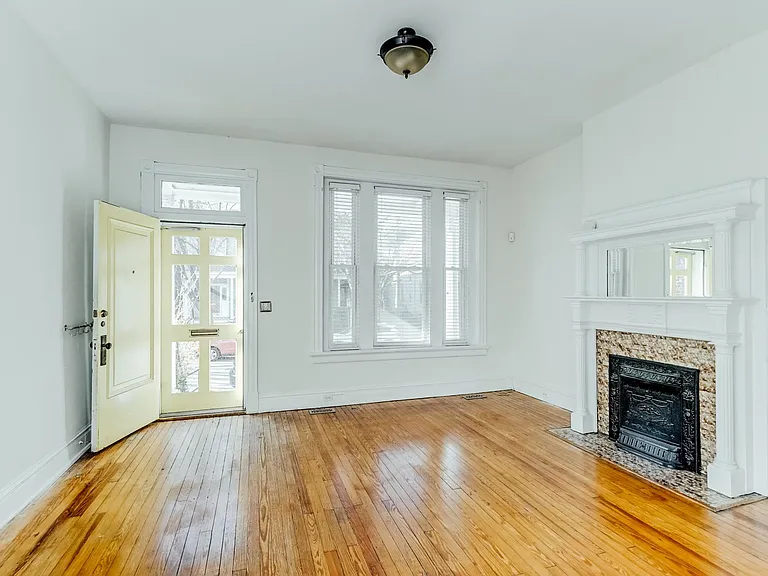 5 N Davis Ave — Photo 4