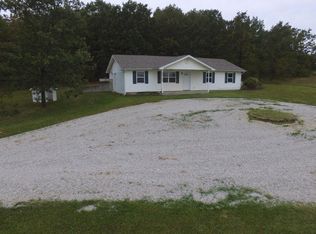 3099 Ab Rd, Seymour, MO 65746