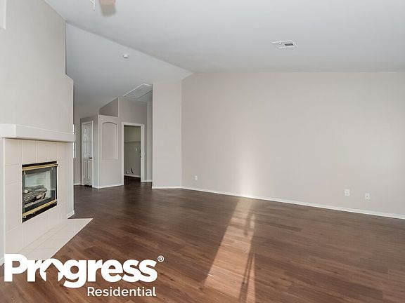 4th image of 2317 Jean Paul Ave