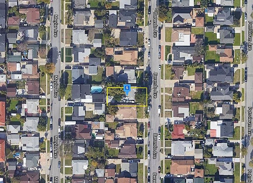 1st image of 23003 Berendo Ave