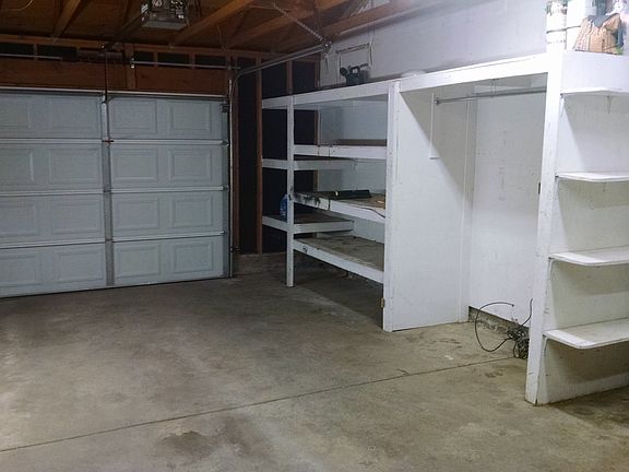 Over-size 1 car garage