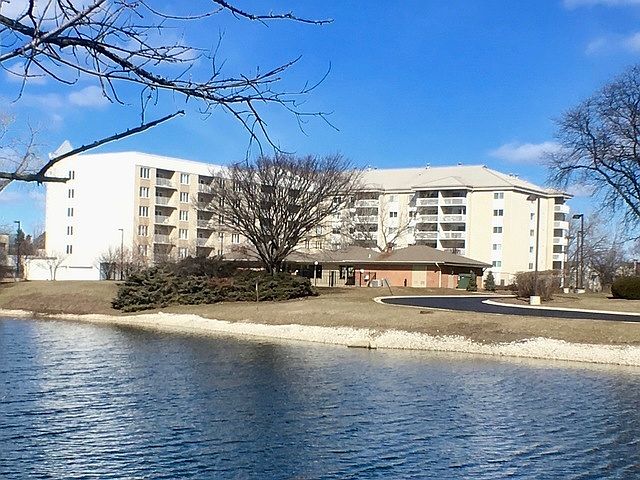 1st image of 2020 Saint Regis Dr APT 201