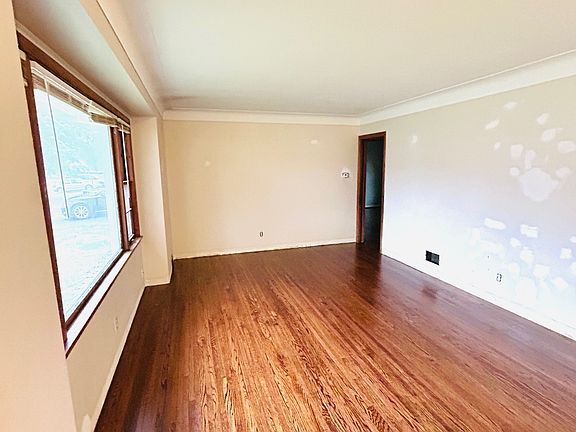 5857 livingroom_05212025